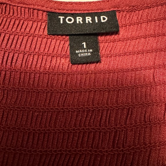 Torrid Rust-Red V-Neck Peasant Tunic size 1 - Picture 3 of 7